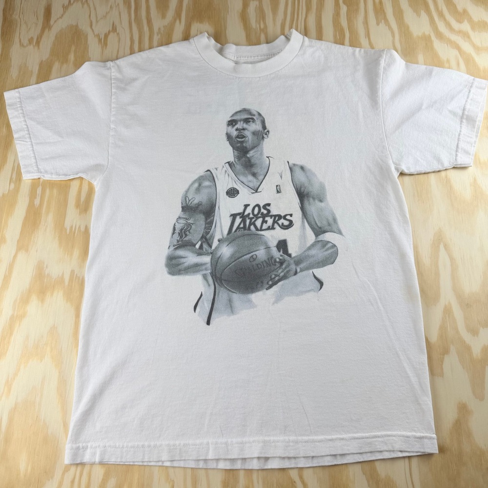 Kobe Bryant Los Angeles Lakers Dear Basketball Tribute T-Shirt White Mens M